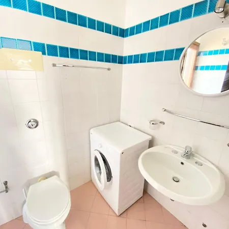 Apartment Cinta 2 *